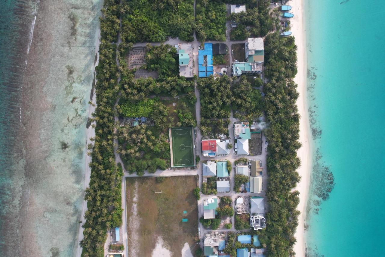 Grand Beach Dhigurah Dhigurah  Exterior photo